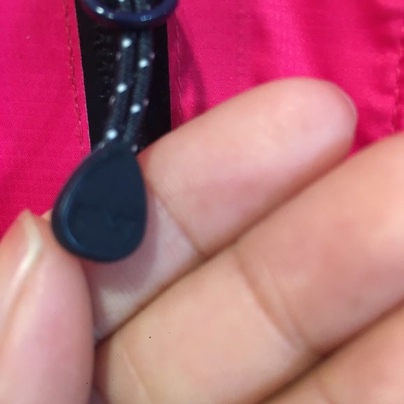 Vineyard Vines Packable Rain Jacket Stow and Go XS - Picture 3 of 8